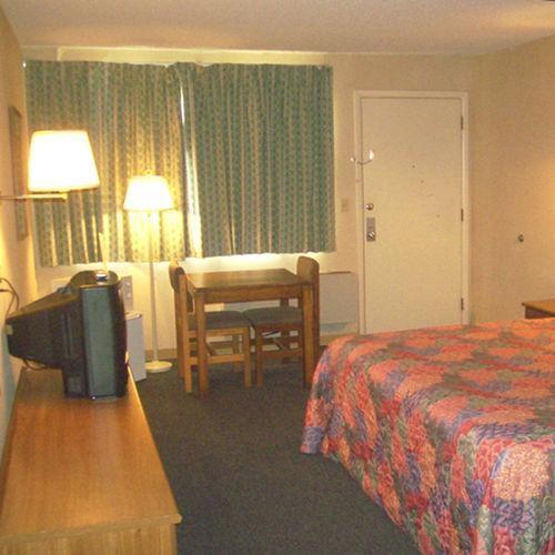 Family Budget Inn Harrison Zimmer foto